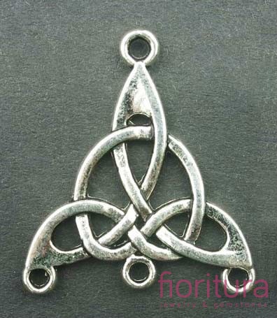 AŻUROWA PODSTAWA KOLCZYKA  WZÓR CELTYCKI ROZDZIELACZ NA TRZY 29x25x2MM KOLOR STARE SREBRO