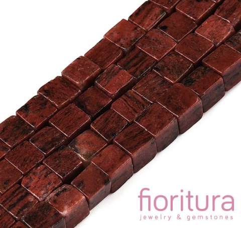 KAMIEŃ NATURALNY  JASPIS CZERWONY KOSTKA NIEREGULARNA 6-6,5x6-5,5x6-6,5MM