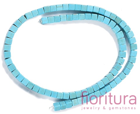 KAMIEŃ SYNTETYCZNY BARWIONY TURKUS KOSTKA NIEREGULARNA 4,5x4,5x4,5MM