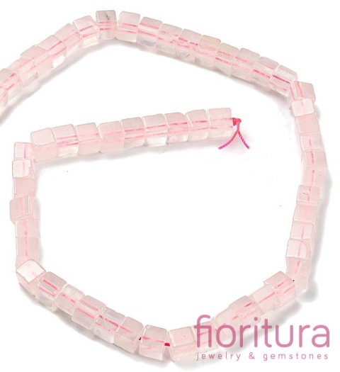 KAMIEŃ NATURALNY KWARC RÓŻOWY KOSTKA NIEREGULARNA 6-6,5x6-5,5x6-6,5MM