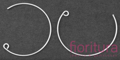 PODSTAWA KOLCZYKA Z SZTYFTEM 31x26x0,9MM PÓŁKOLE KOLOR SREBRNY