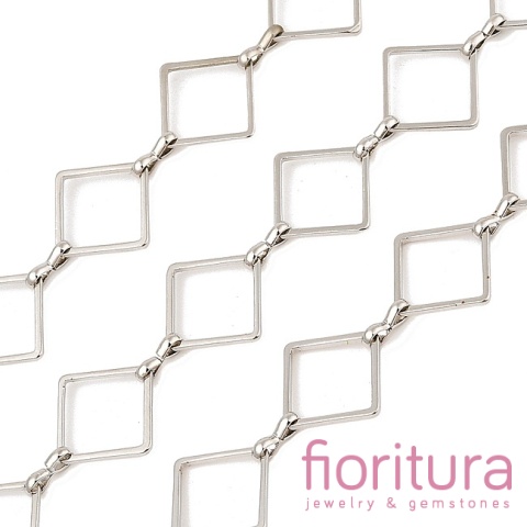 ŁAŃCUSZEK OZDOBNY  Z OGNIWAMI W KSZTAŁCIE ROMBÓW 16x16x1MM KOLOR PLATINUM