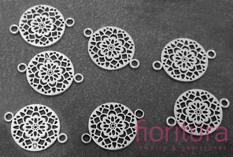  ŁĄCZNIK OKRĄGŁY Z KWIATEM 20x14x1MM KOLOR STARE SREBRO