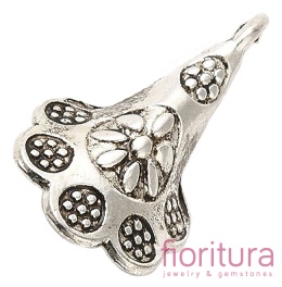 ZAWIESZKA PRZESTRZENNA KWIAT 19x11x5MM KOLOR STARE SREBRO 